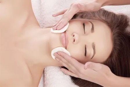 Facial Deep Cleaning Service Multan